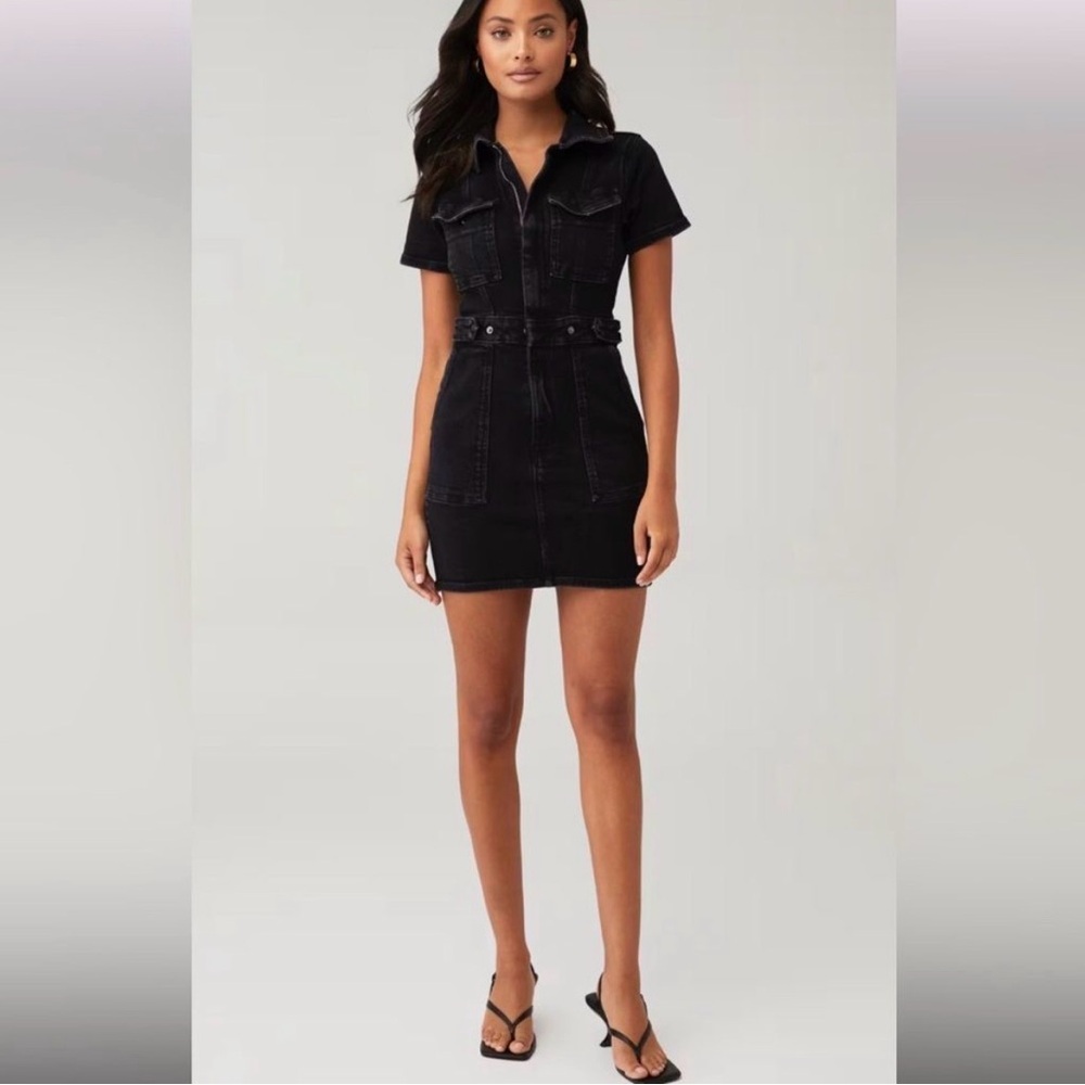 Good American Women's Fit For Success Denim Mini Dress in Black.